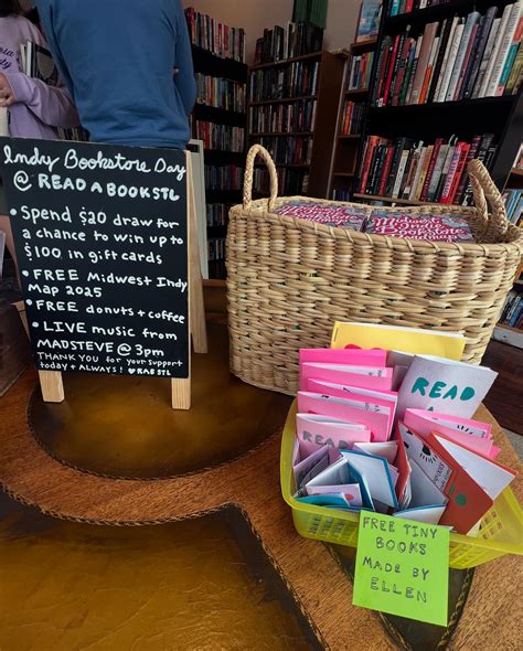 Read A Book STL (@readabookstl) • Instagram photos and videos.